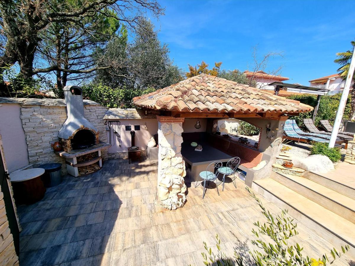 Apartment Villa Engel With Pool Poreč Dış mekan fotoğraf