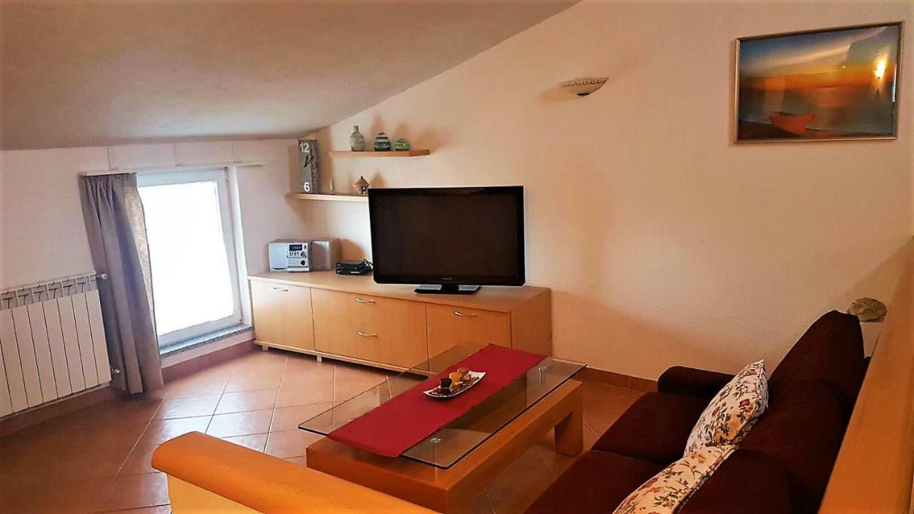 Apartment Villa Engel With Pool Poreč Dış mekan fotoğraf
