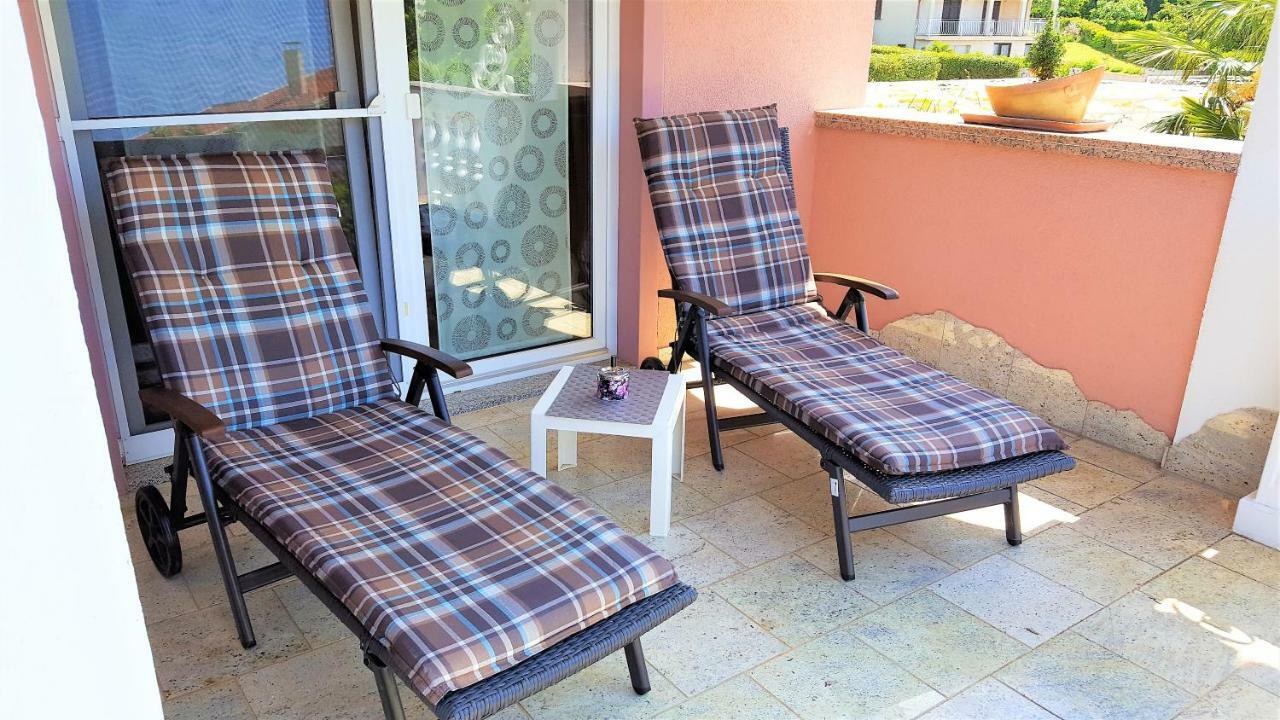 Apartment Villa Engel With Pool Poreč Dış mekan fotoğraf